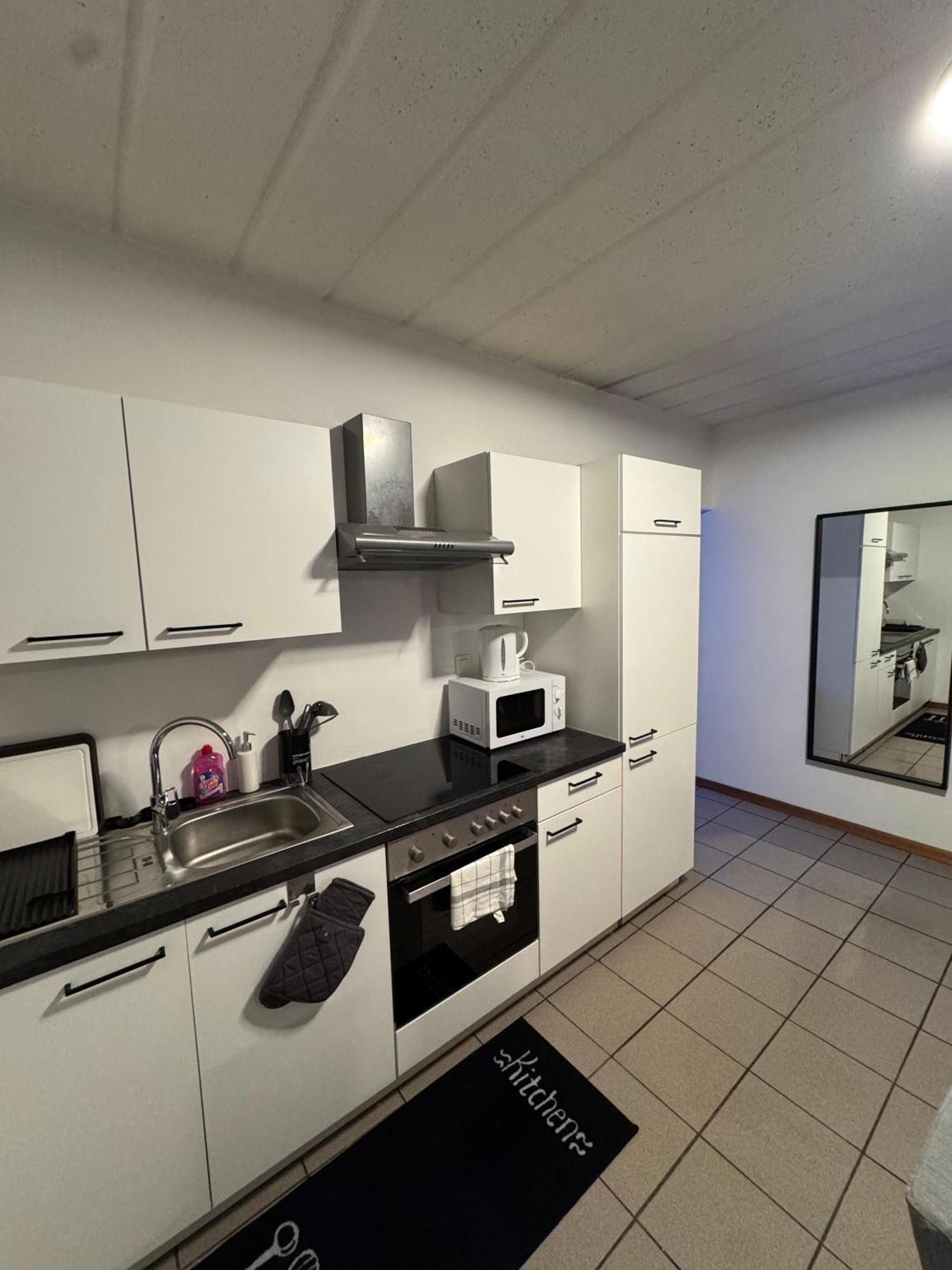 Appartement De Luxe Entierement Renove - Proche Aeroport De Bruxelles, Quartier Chic エクステリア 写真